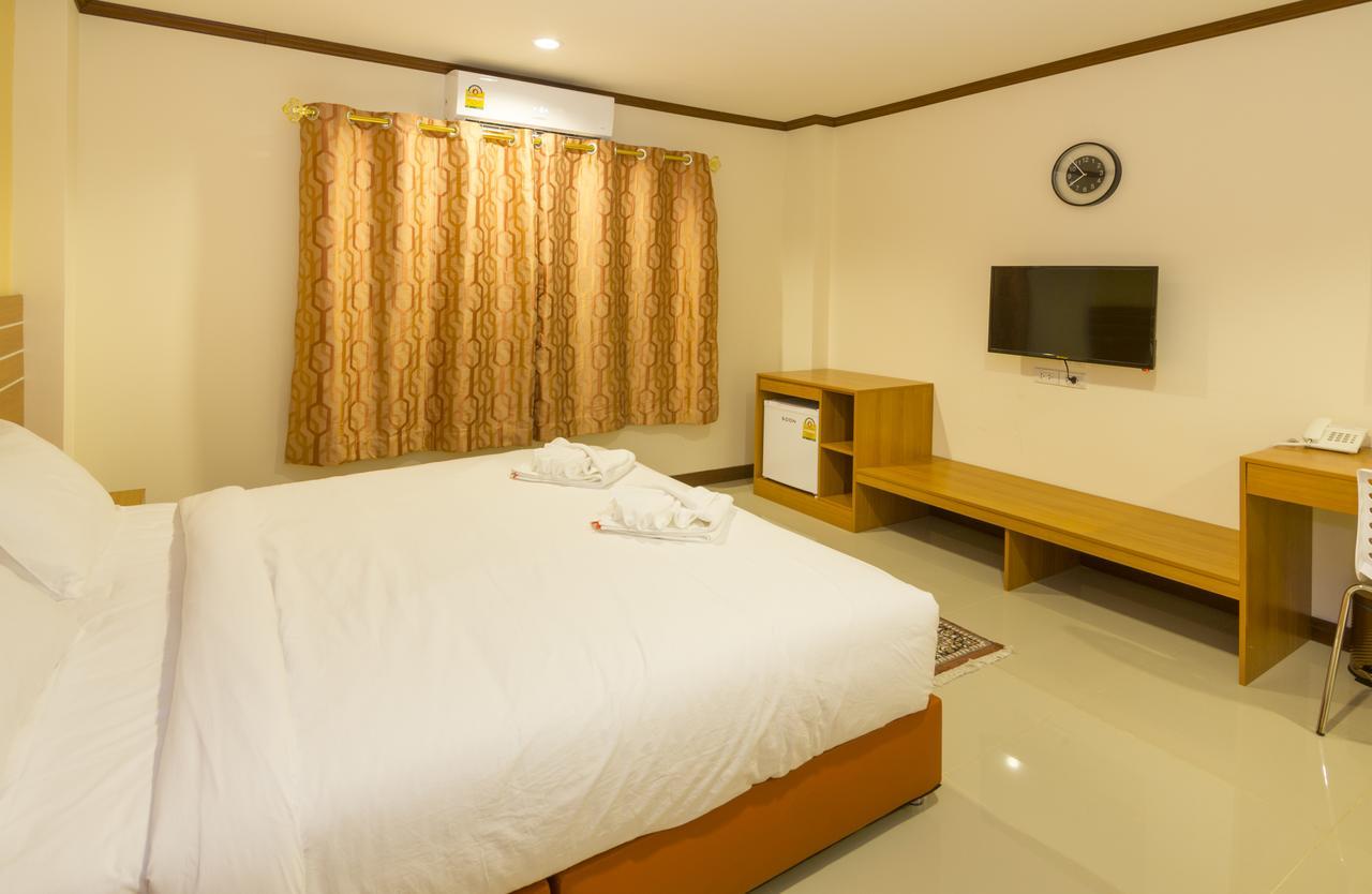 Central Avenue Residency Pattaya Esterno foto