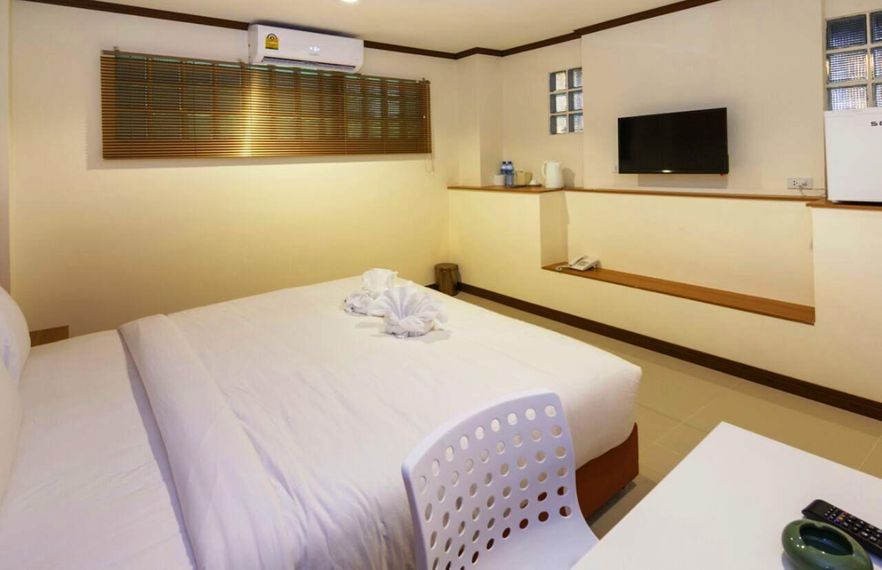 Central Avenue Residency Pattaya Esterno foto