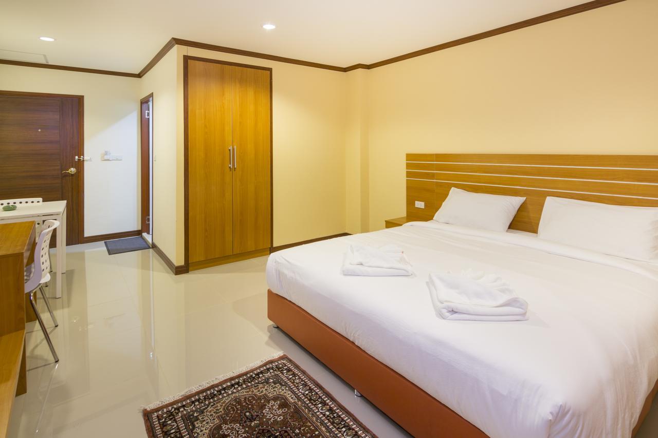 Central Avenue Residency Pattaya Esterno foto